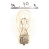 Single filament replacement light bulb, 12 volt / 21 watt - Fits turn signals with a flat lens/wedge type