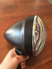 KOPLAMP ZWART GEPOLIJST MET GRILL 5 3/4 INCH